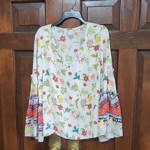 Hope Horizon Floral Print Women's Top